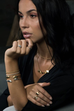 Load image into Gallery viewer, CU JEWELLERY ROOF BIG PLAIN BRACELET GOLD