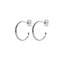 Load image into Gallery viewer, CU JEWELLERY PEARL VINTAGE ROUND EAR SILVER