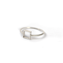 Load image into Gallery viewer, LA TERRA JEWELRY SQUARE OUTLINE RING