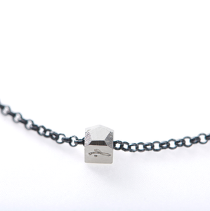 DOROTHEAS JEWELRY RÄTTFÄRDIGHETENS PANSAR SILVER