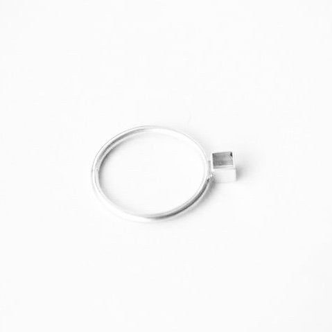 LA TERRA JEWELRY SMALL CUBE RING
