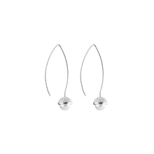 Load image into Gallery viewer, CU JEWELLERY PEARL BUBBLE LONG EAR SILVER