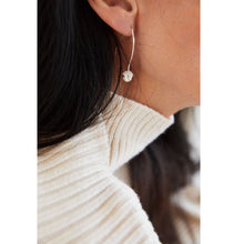 Load image into Gallery viewer, CU JEWELLERY PEARL BUBBLE LONG EAR GOLD