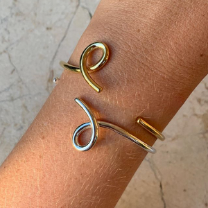 CU JEWELLERY LOOP BRACELET GOLD