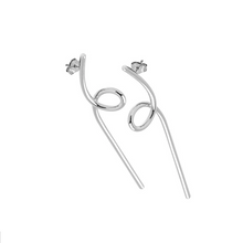 Load image into Gallery viewer, CU JEWELLERY ÖRHÄNGEN LOOP EARRINGS SILVER