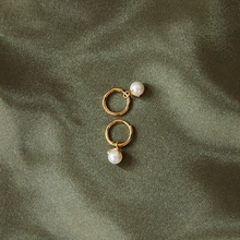 Load image into Gallery viewer, CU JEWELLERY PEARL PENDANT GOLD