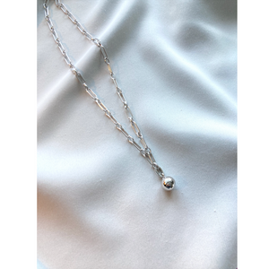 CU JEWELLERY LETTERS GLOBE PENDANT SILVER