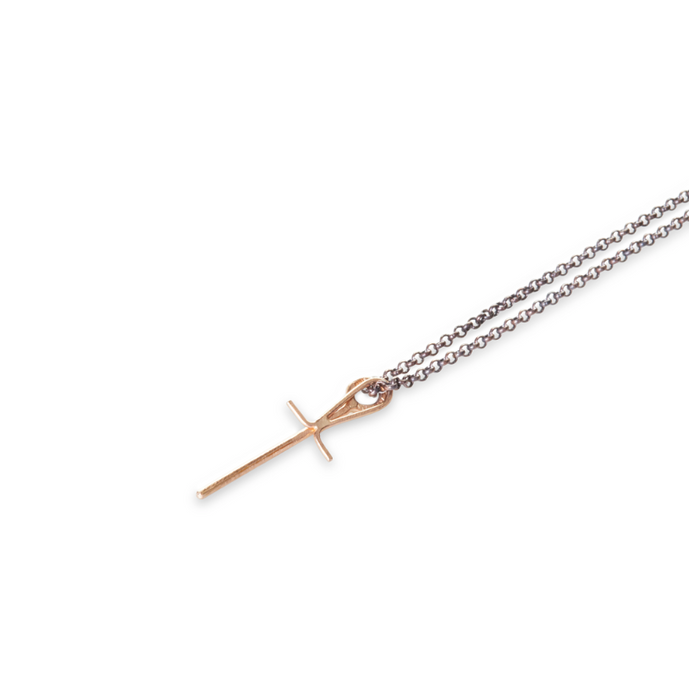 DOROTHEAS JEWELRY ALFA OCH OMEGA KORS GULD