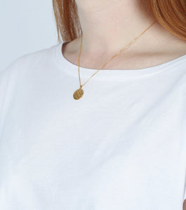SYSTER P KRISTINE ROUND PENDANT GOLD NECKLACE
