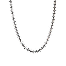 Load image into Gallery viewer, PANTOLIN CROSS CHAIN NECKLACE BLACKSILVER LONG Elegant och välarbetad halslänh från Pantolin. Länkarna är formade som små kors och knäpps med ett diskret lås.
