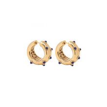 Load image into Gallery viewer, PANTOLIN SKY HOOPS GOLD LAPIS Sky hoops kollektionen kännetecknas av dess vackra inre och dess yttre med 9 Lapis stenar. - ‘Mina smycken är som en couture-klänning, insidan är lika viktig som utsidan; säger Paula Pantolin.