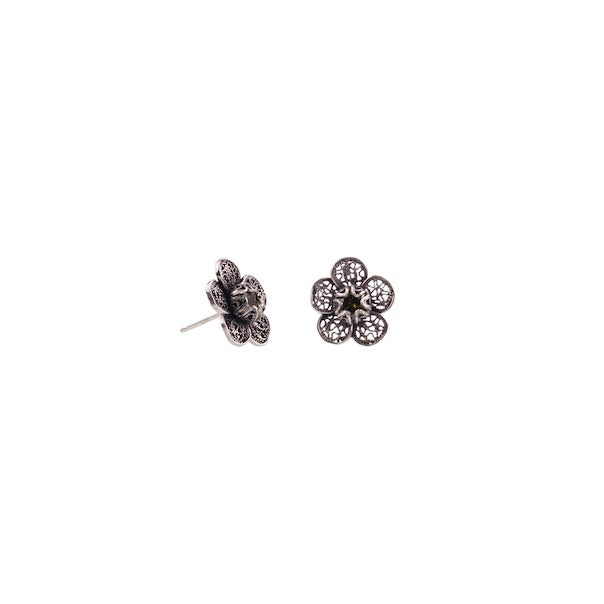 YVONE CHRISTA NY TINY FLOWER EARRINGS